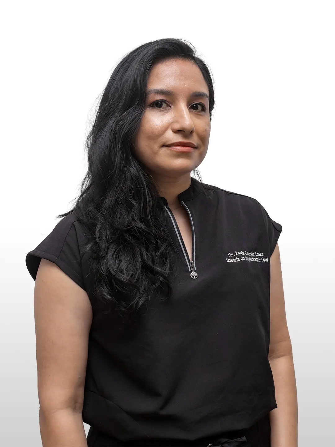 Dra. Kenia Estrada — Restaurativa, Estética Dental y Master en Implantes
